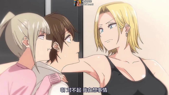 三个巨乳姐妹，萝莉御姐和熟女同时争夺肉棒，各种COS剧情，群p榨精内射