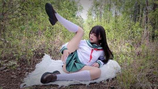 可盐可甜，绯红小猫萝莉挑逗骚逼