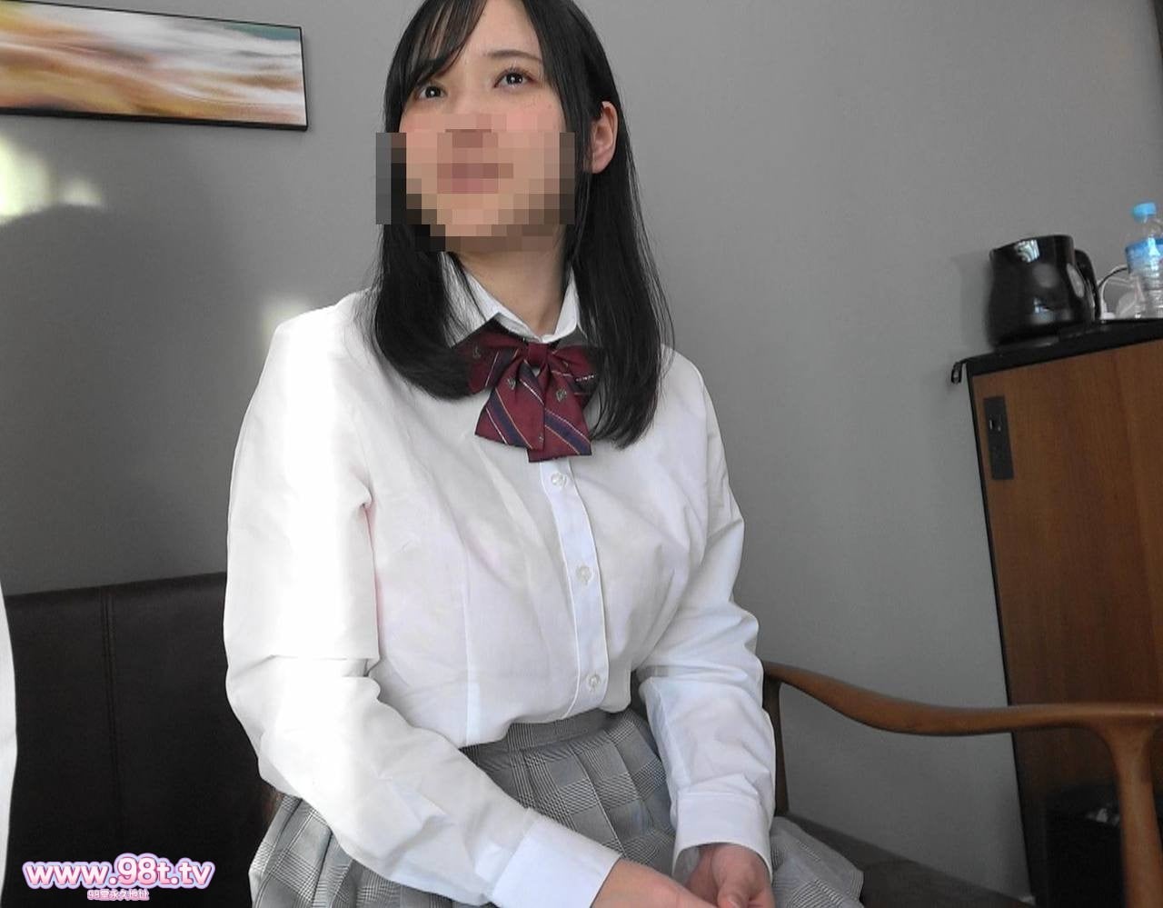 FC2PPV-4852089- 【無】乃〇坂系巨乳美女がエロに染まってくドМめいちゃん